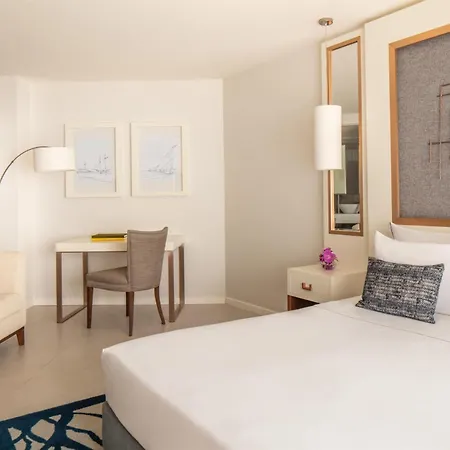 Hotel Tivoli 5*
