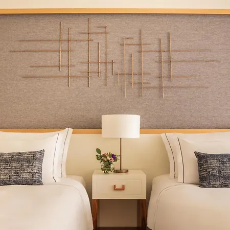 Tivoli Hotel 5*