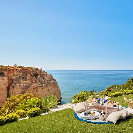 Tivoli كارفويرو