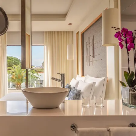Tivoli 5* Carvoeiro (Lagoa)