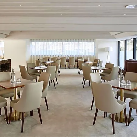 Tivoli Hotel 5*