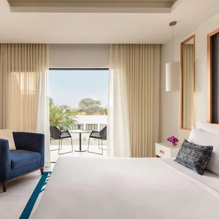 Ξενοδοχείο Tivoli Carvoeiro 5*